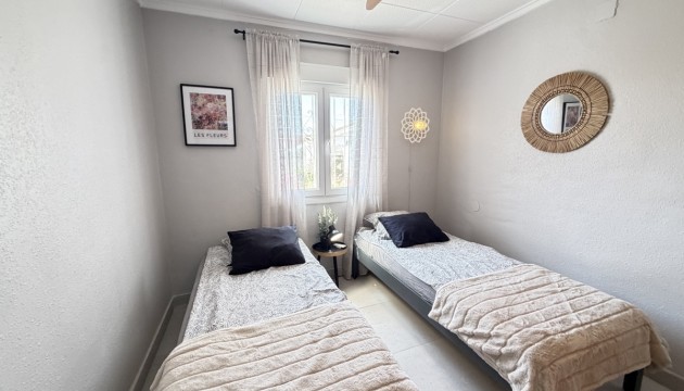 Resale - Bungalow - San Luis