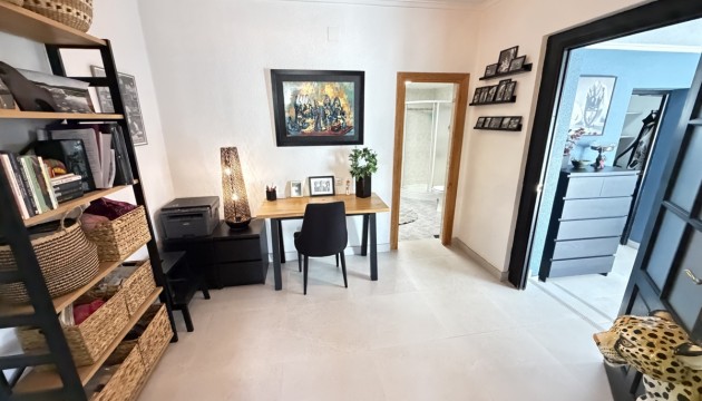 Resale - Bungalow - San Luis