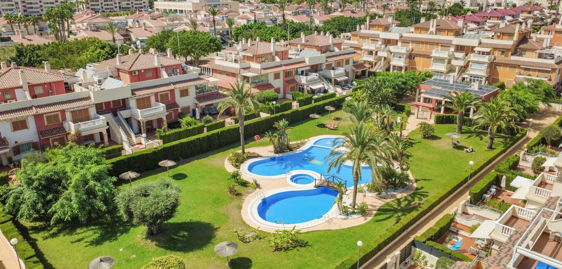 Apartment in Playa Flamenca - Image 2