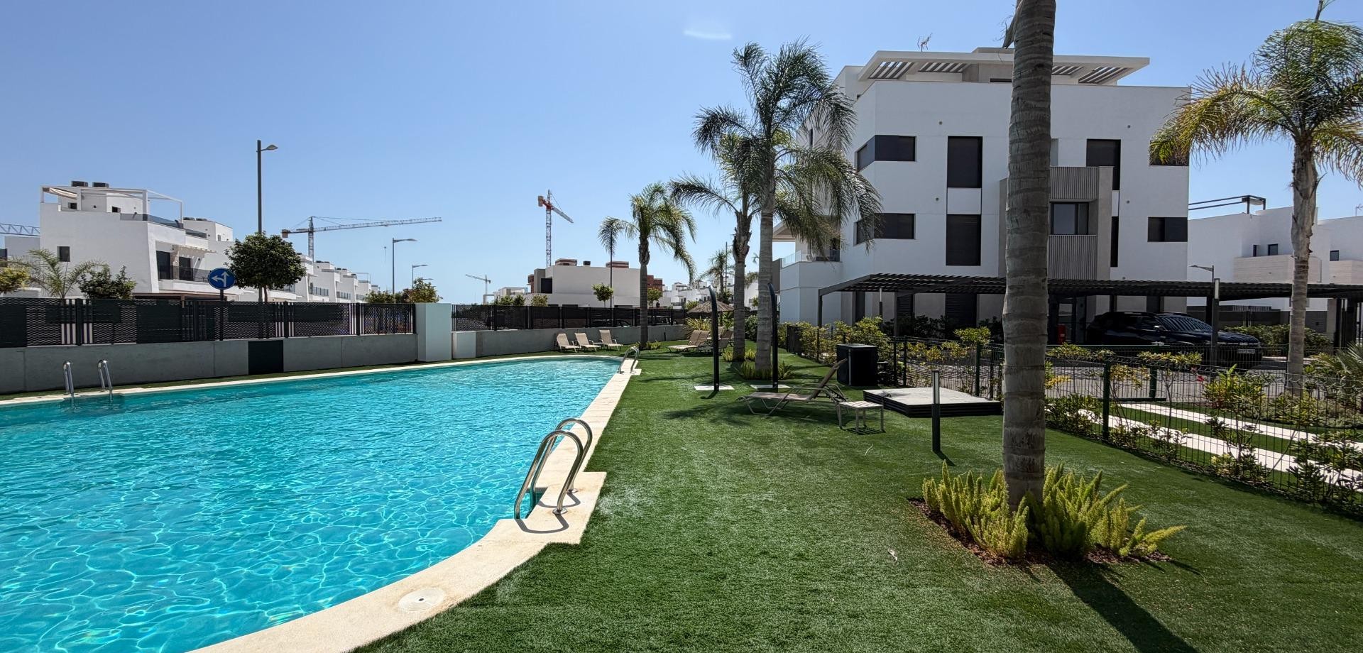 Apartment in Torre del Rame - Image 2