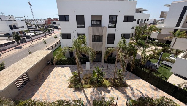 Videresalg - Leilighet - Los Alcazares - Santa Rosalia Lake And Life Resort