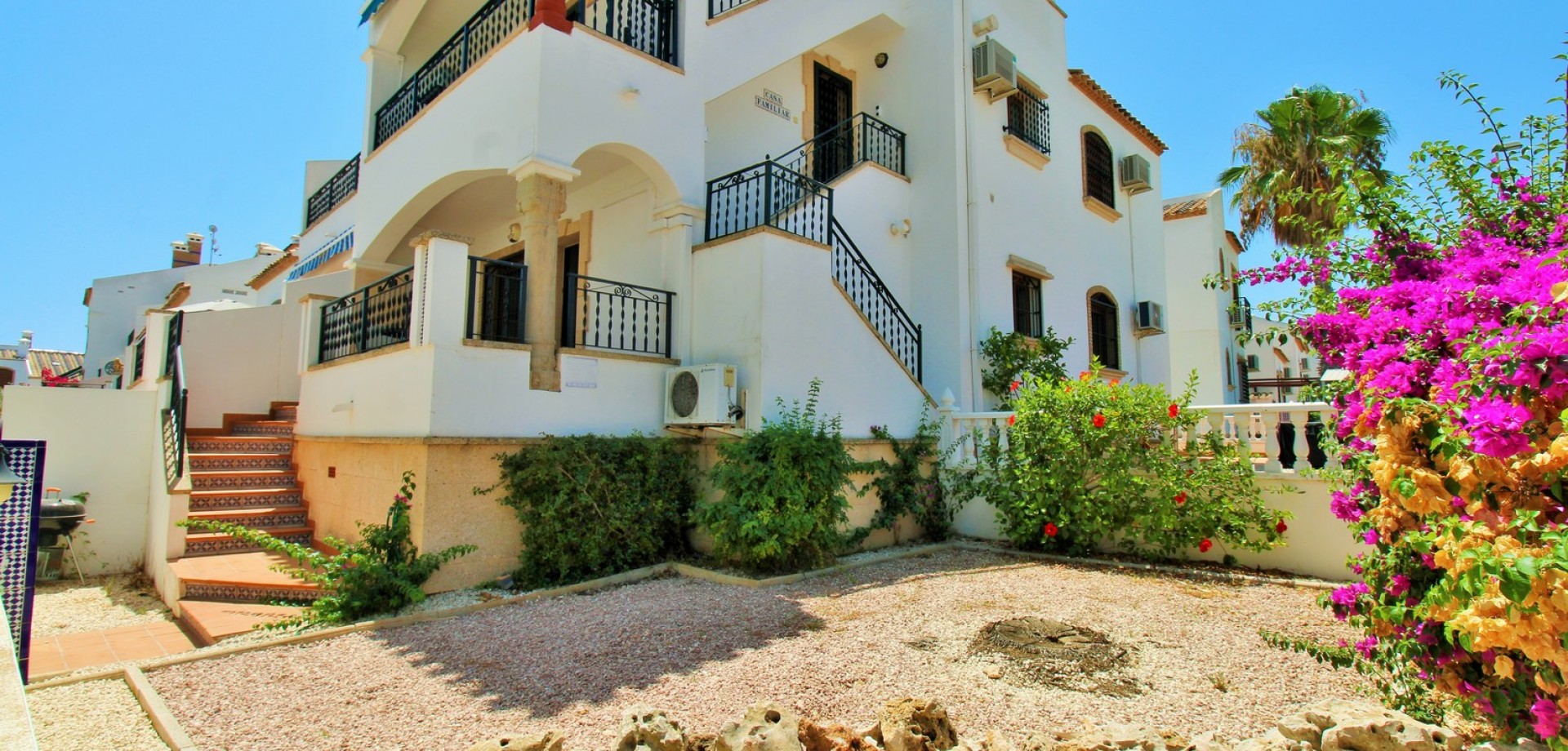 Apartment in Villamartin - Image 2