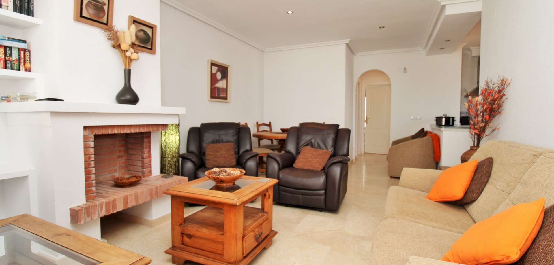 Apartment in Villamartin - Image 5