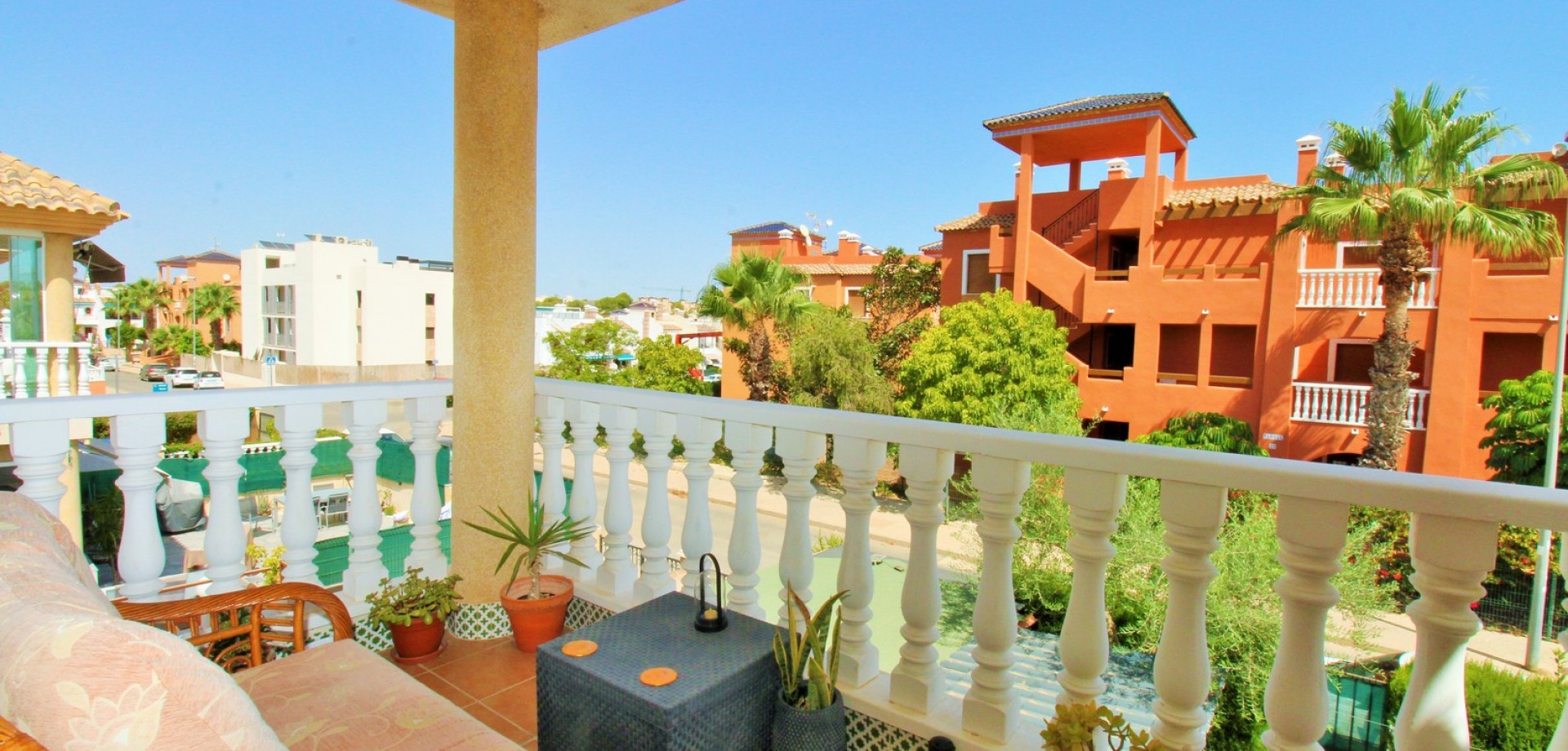 Apartment in Villamartin - Image 4