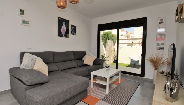 Videresalg - Detached Villa - Orihuela Costa - Villamartín