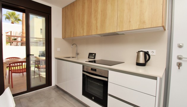 Videresalg - Detached Villa - Orihuela Costa - Villamartín