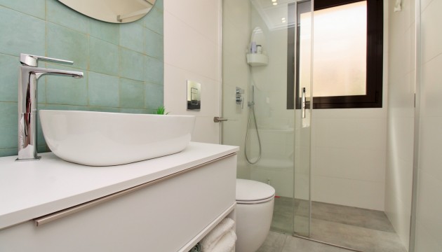 Videresalg - Detached Villa - Orihuela Costa - Villamartín