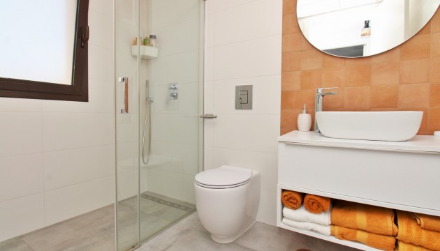 Videresalg - Detached Villa - Orihuela Costa - Villamartín