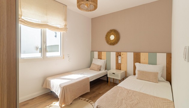 Videresalg - Detached Villa - Orihuela Costa - Villamartín