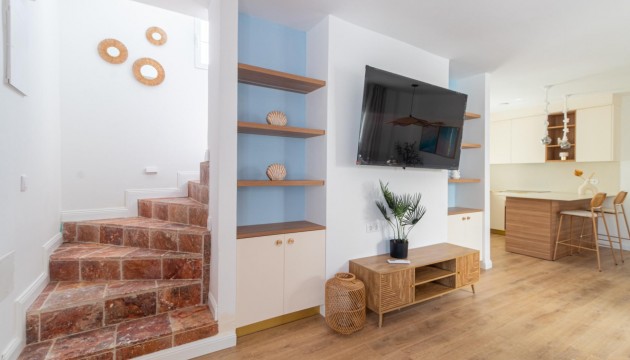 Videresalg - Detached Villa - Orihuela Costa - Villamartín