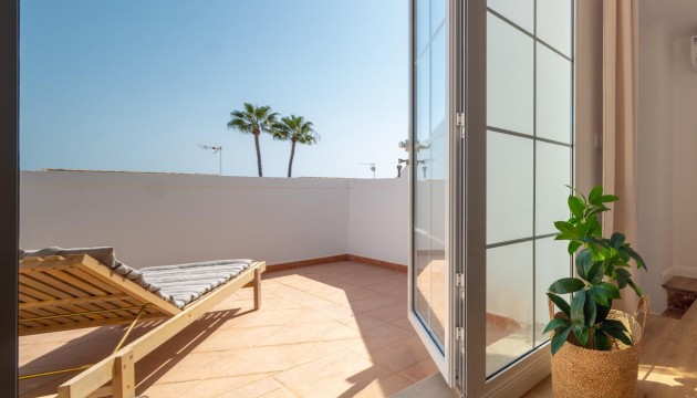 Videresalg - Detached Villa - Orihuela Costa - Villamartín