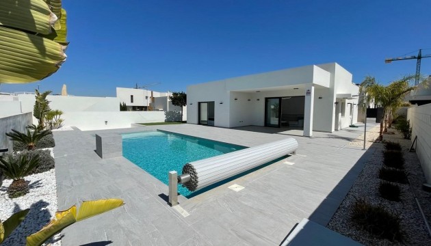 Nieuwbouw Woningen - Detached Villa - Rafal