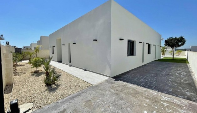 Nieuwbouw Woningen - Detached Villa - Rafal