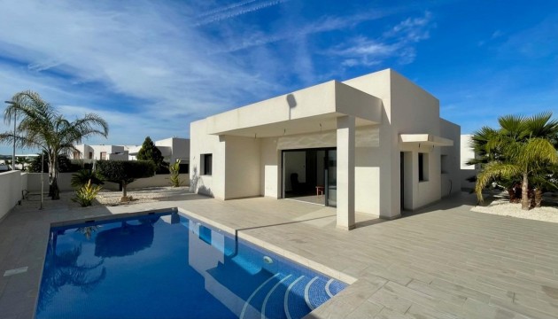 Nieuwbouw Woningen - Detached Villa - Rafal