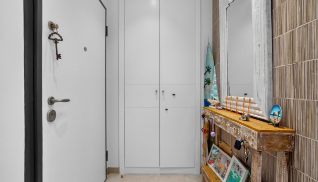 Resale - Apartment - Benidorm