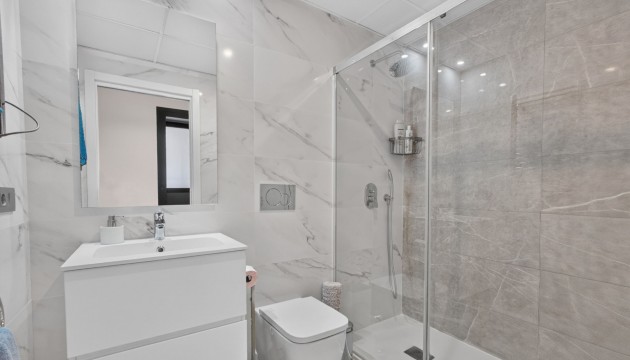 Resale - Apartment - Benidorm