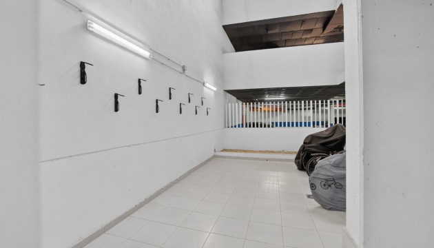 Resale - Apartment - Benidorm