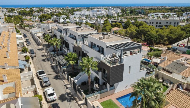 Resale - Apartment - Orihuela Costa - Villamartín