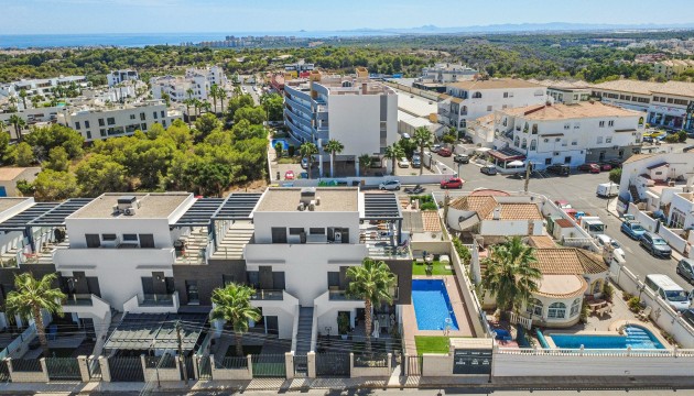 Resale - Apartment - Orihuela Costa - Villamartín