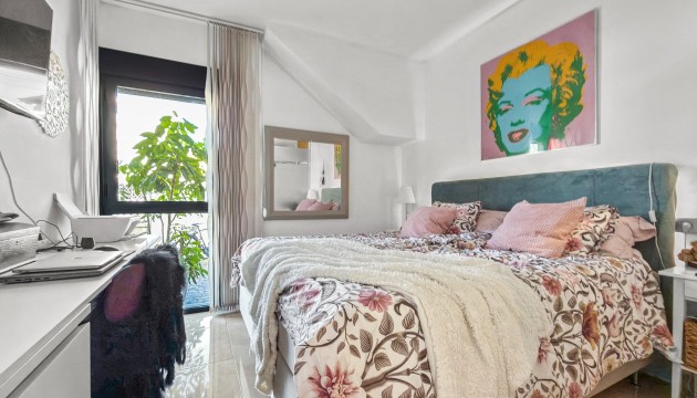 Resale - Apartment - Orihuela Costa - Villamartín