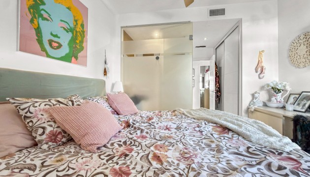 Resale - Apartment - Orihuela Costa - Villamartín