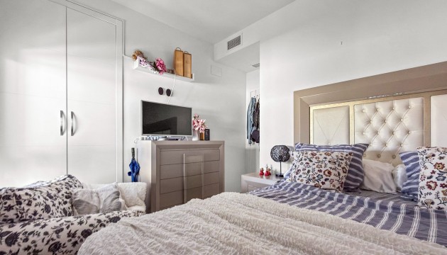 Resale - Apartment - Orihuela Costa - Villamartín