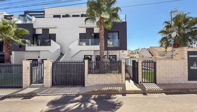 Resale - Apartment - Orihuela Costa - Villamartín