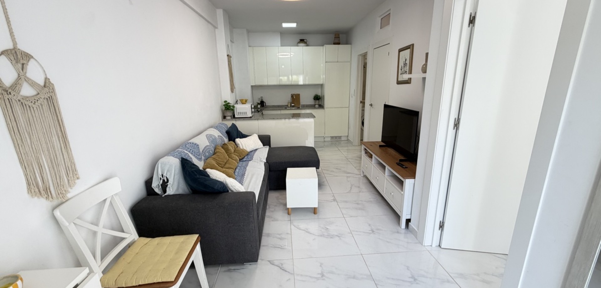 Apartment in La Zenia - Image 2