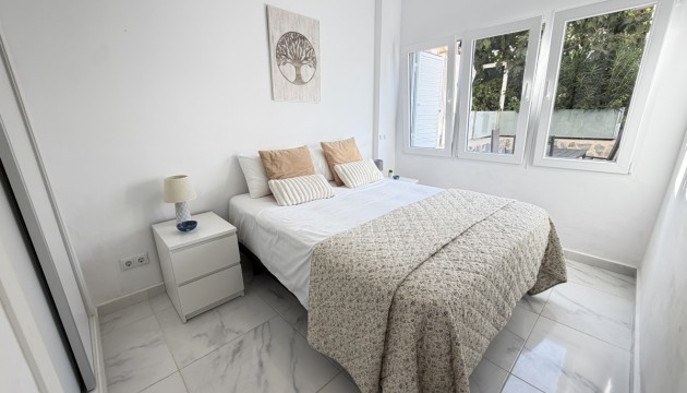 Resale - Apartment - Orihuela Costa - La Zenia