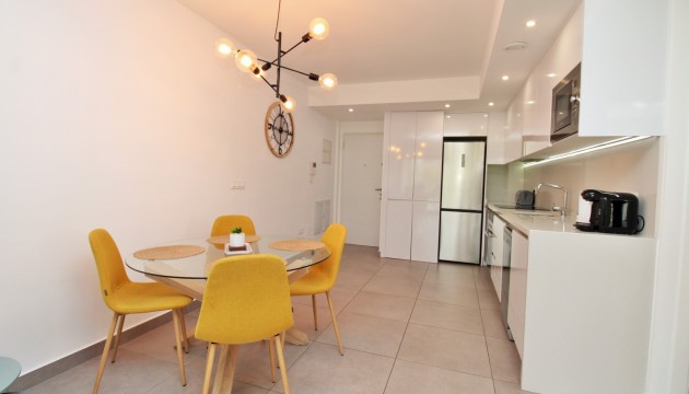 Wiederverkauf - Apartment - Orihuela Costa - Villamartín