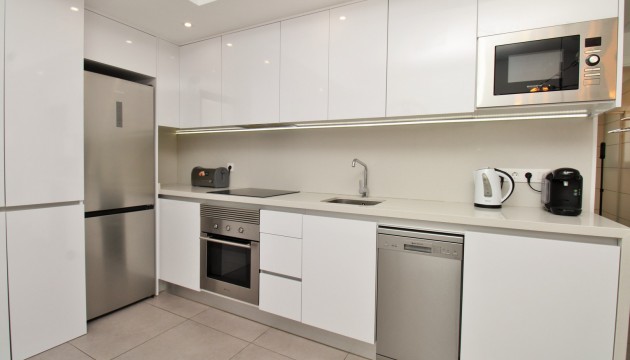 Wiederverkauf - Apartment - Orihuela Costa - Villamartín