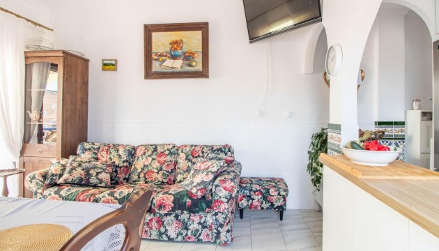 Resale - Bungalow - Torrevieja - Los Frutales