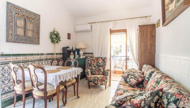 Resale - Bungalow - Torrevieja - Los Frutales