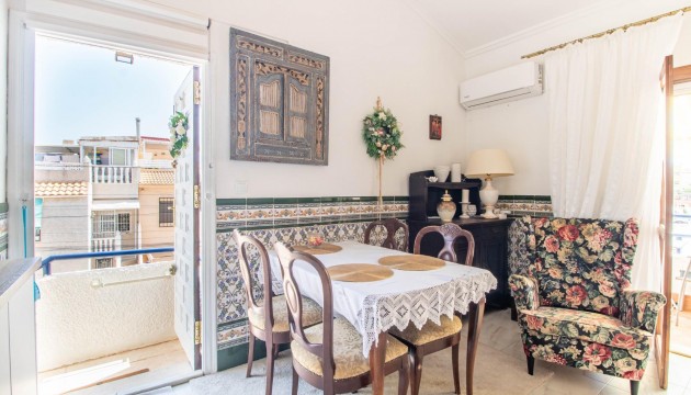 Resale - Bungalow - Torrevieja - Los Frutales