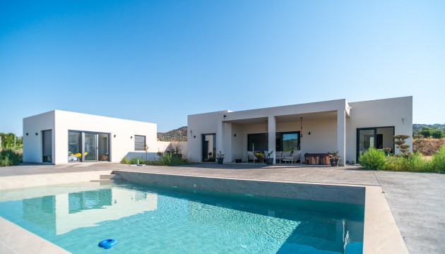 Reventa - Chalet Independiente - Aspe