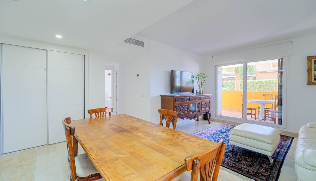 Resale - Apartment - Orihuela Costa - Punta Prima