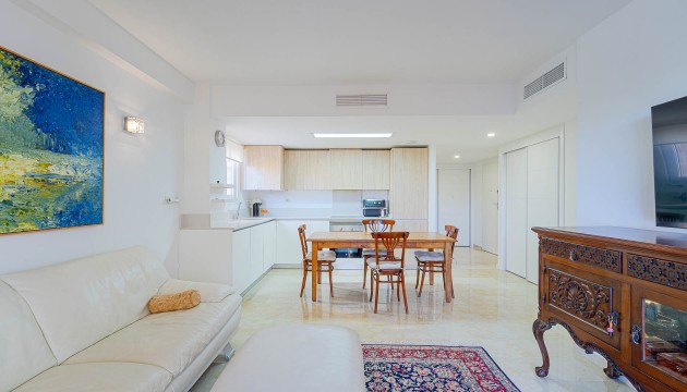 Resale - Apartment - Orihuela Costa - Punta Prima
