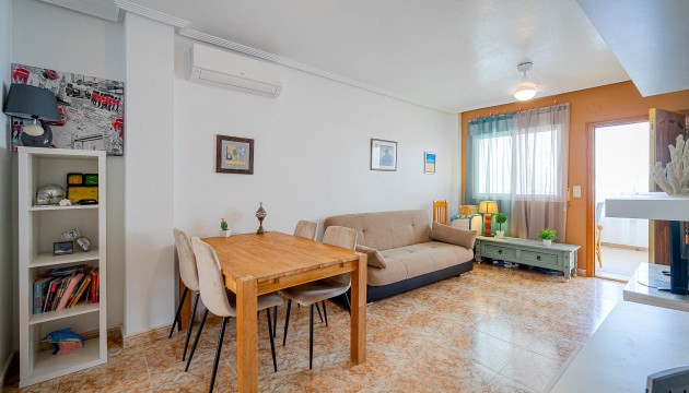 Resale - Apartment - Orihuela Costa - Punta Prima