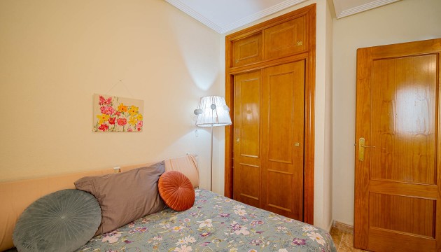 Resale - Apartment - Orihuela Costa - Punta Prima