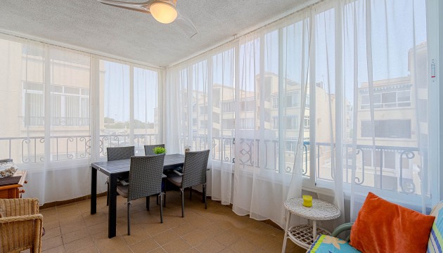 Resale - Apartment - Orihuela Costa - Punta Prima