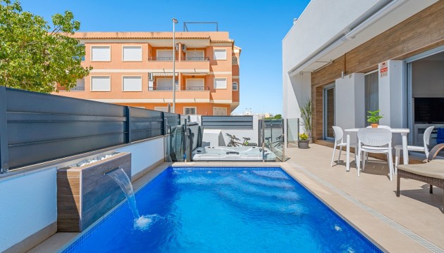 Odsprzedaż - Kamienica - Formentera del Segura - Formentera de Segura