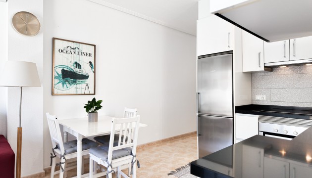 Resale - Apartment - Torrevieja