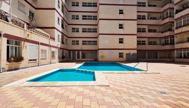 Resale - Apartment - Torrevieja