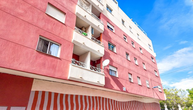 Resale - Apartment - Torrevieja