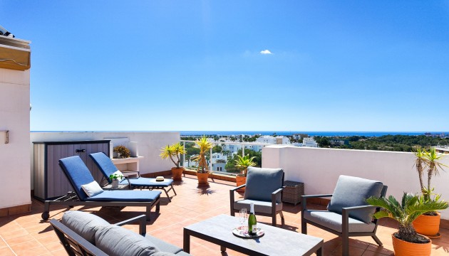 Resale - Apartment - Orihuela Costa - Villamartín