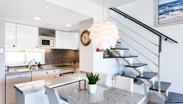 Resale - Apartment - Orihuela Costa - Villamartín