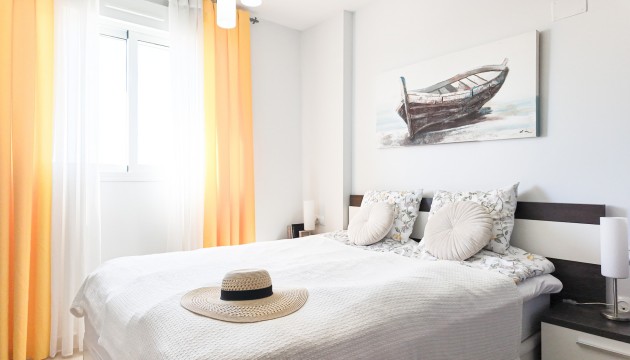 Resale - Apartment - Orihuela Costa - Villamartín