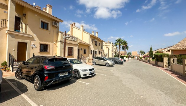 Resale - Townhouse - Algorfa - La Finca Golf Resort
