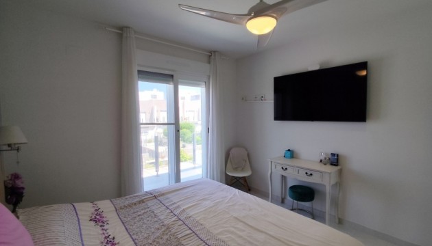 Перепродажа - Таунхаус - Torrevieja