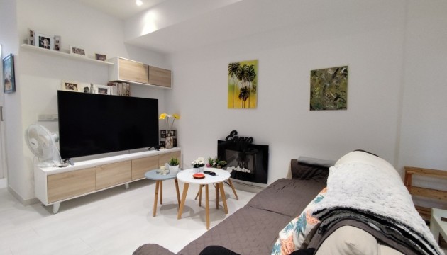 Перепродажа - Таунхаус - Torrevieja